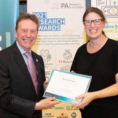 Professor Liz Ward receiving her award